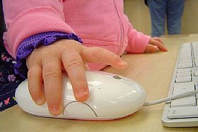 kids online internet dangers